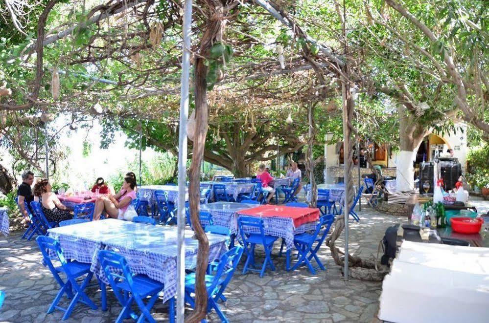 Panorama Studios Archangelos  Luaran gambar