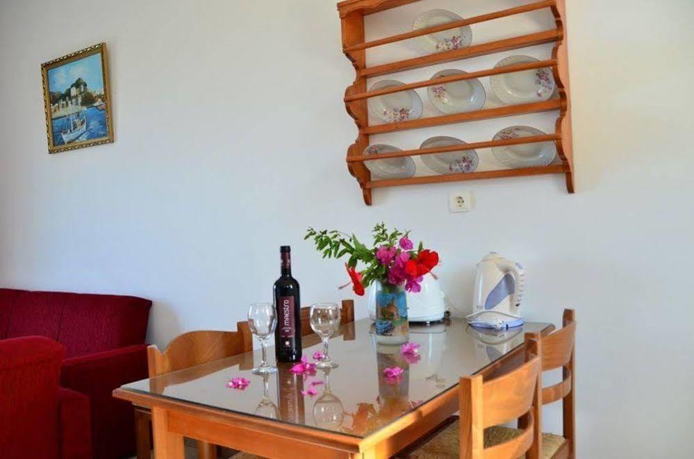 Panorama Studios Archangelos  Luaran gambar