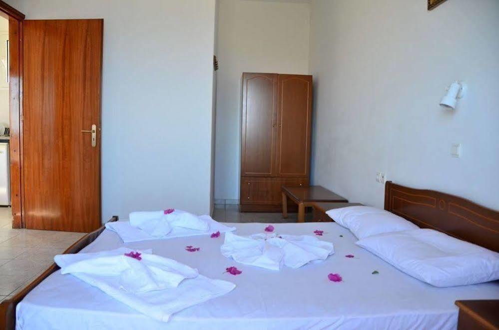 Panorama Studios Archangelos  Luaran gambar