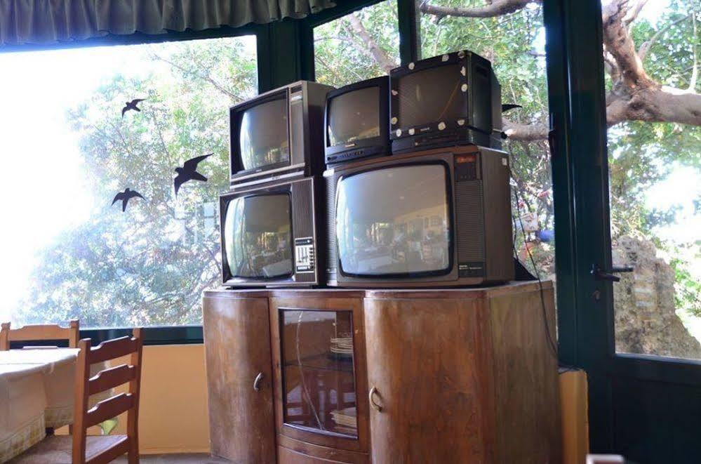 Panorama Studios Archangelos  Luaran gambar
